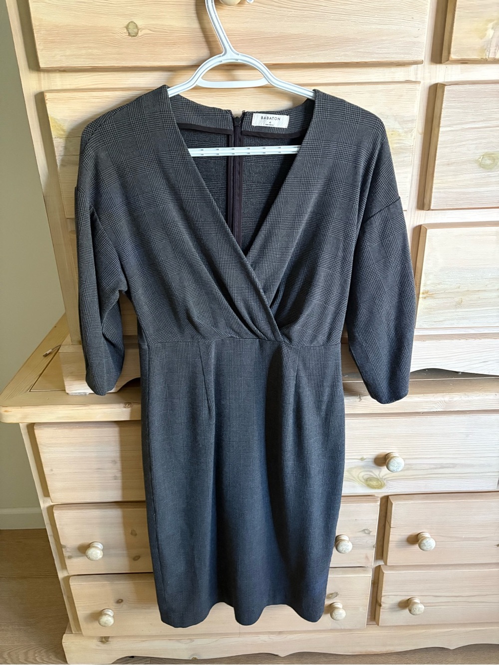 Babaton Gray plaid 3 quarter sleeve dress